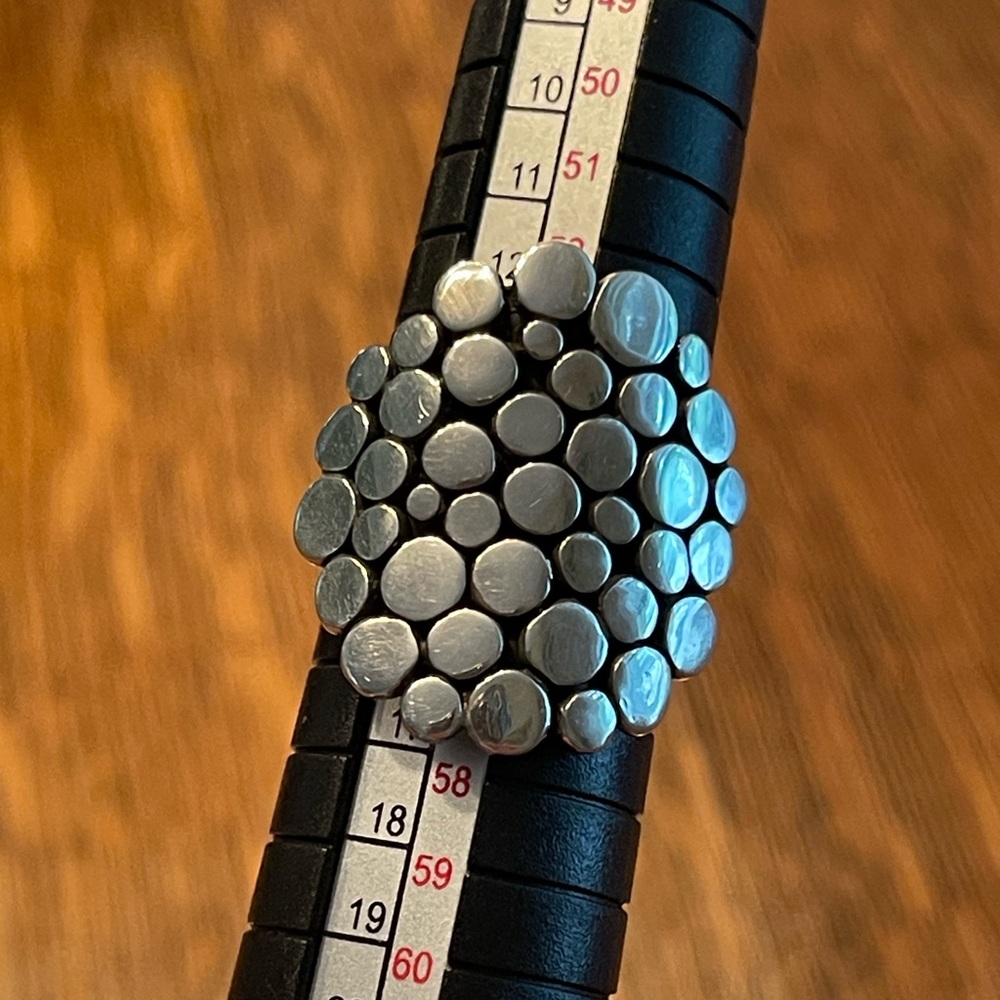 Sterling silver ring. Size 7 1/4. Signed and stamped. See photos. - Picture 3 of 5